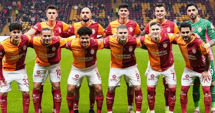 Galatasaray da bir ilk! Arda ve Gökdeniz ilk kez 11 de başladı