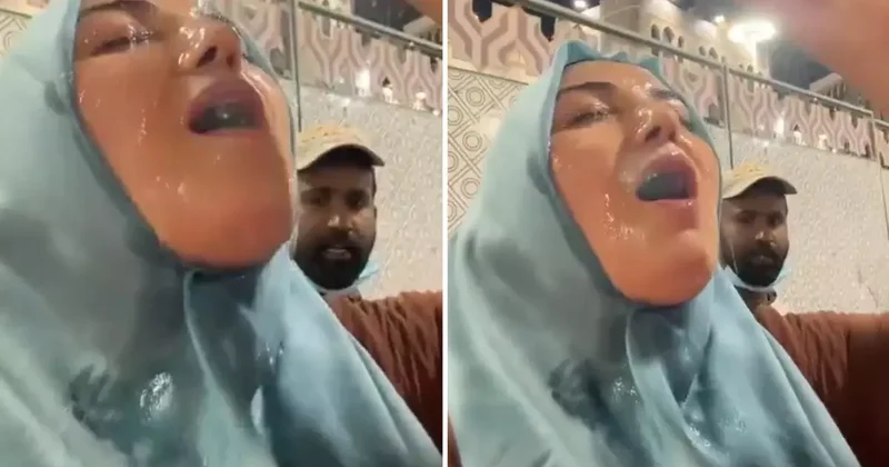 Görüntü umreden! Arkadaki adamın bakışları her şeyi özetliyor