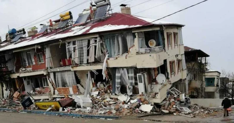 Depremde yıkıldı: Müteahhitleri iyi hal indirimi aldı
