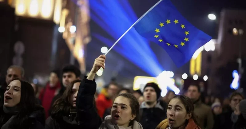 Bulgaristan da siyasi kriz derinleşiyor: Erken seçim kapıda!