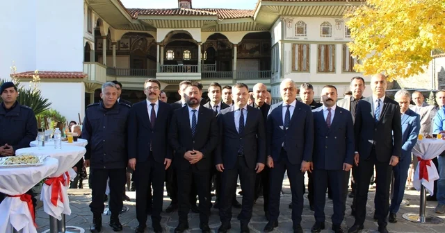 Hükümlülerin el emeği göz nuru ürünleri görücüye çıktı İzmir Haberleri