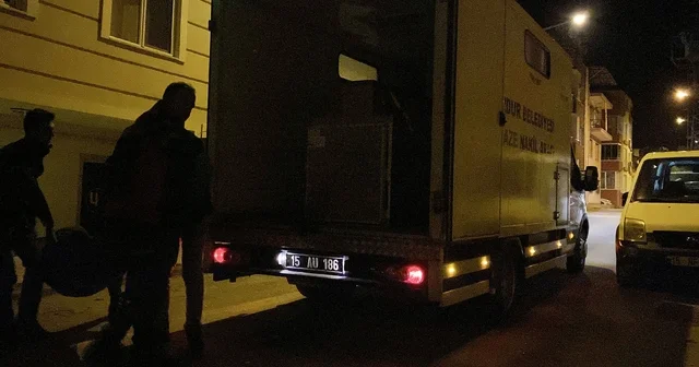 Merdivenlerden düştüğü iddia edilen adam hayatını kaybetti Burdur Haberleri