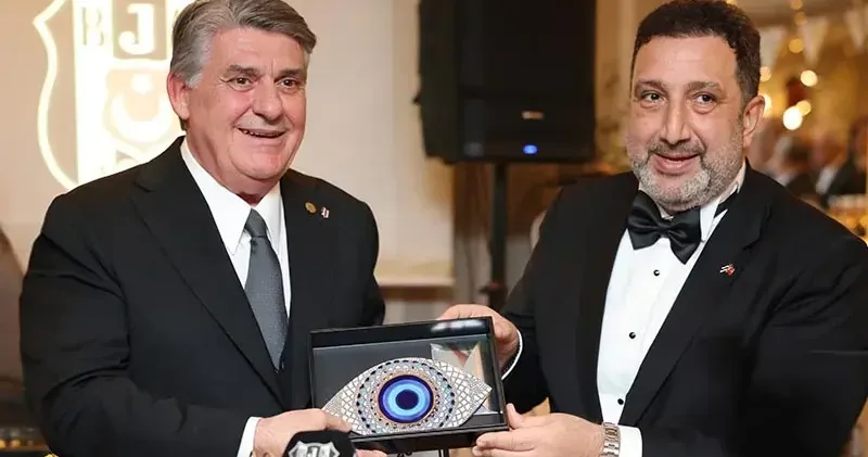 Serdal Adalı İzmir de Beşiktaşlılarla buluştu