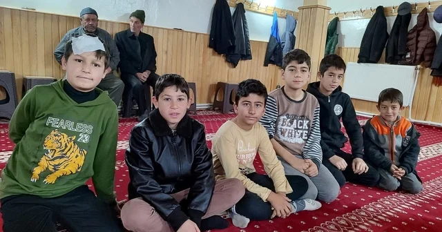 Şuhut İlçe Müftülüğünden sabah namazı buluşması etkinliği Afyonkarahisar Haberleri