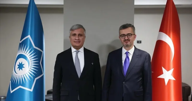 İletişim Başkanı Duran, TDT Genel Sekreter Yardımcısı Kocaman ile görüştü