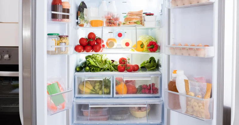 Her evde aynı renk: Buzdolabının içi neden hep beyazdır?