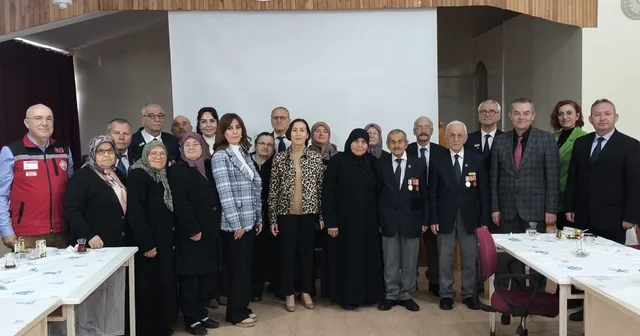 Şehit yakınları ve gaziler için Ebru Sanatı kursu Kırklareli Haberleri