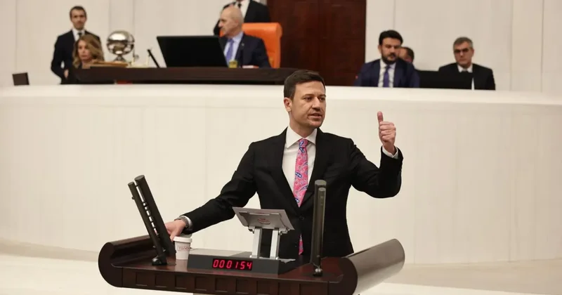 AK Parti den CHP ye sert çıkış: Ortada siyasi bir tiyatro var!