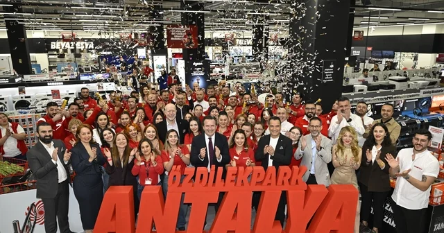 MediaMarkt yılın son mağazasını Antalya da açtı Antalya Haberleri