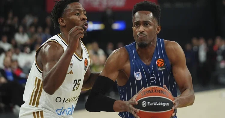 Anadolu Efes 76 80 Dubai Basketbol (Euroleague maçı özeti)