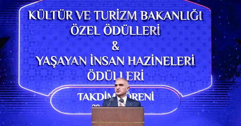 Kültürün hafızasını taşıyan ustalara ödül! Bakan Ersoy: Bu milletin bağrından daha nice insan hazineleri çıkacak