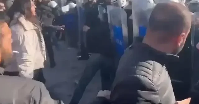 Nusaybin’de terör sempatizanı grup sınıra yürümek istedi: Şahıslar polise saldırdı VİDEO İZLE