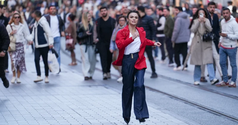 An Istanbul Story ile Hidden Lover, 1 milyara yaklaştı