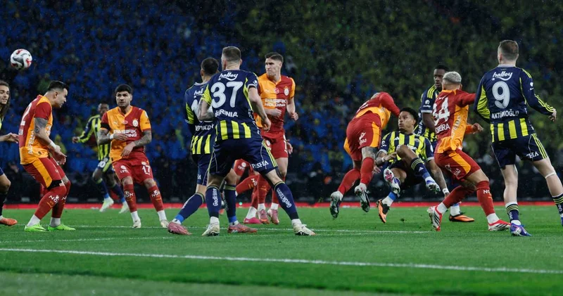 Fenerbahçe büyük düşüş yaşadı: Galatasaray ciddi kar etti