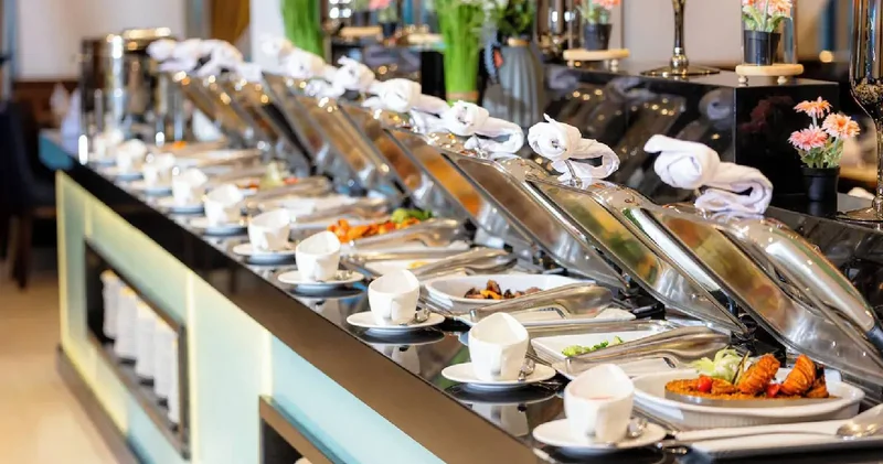 Diyanet in Medine de 5 yıldızlı otelde toplantı yaptığı iddiası Meclis gündeminde