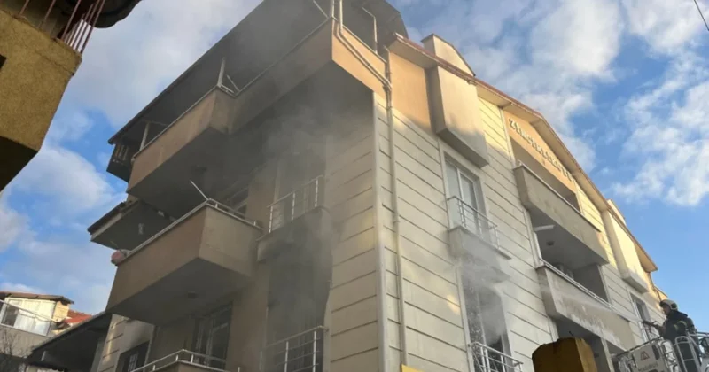 Kocaeli de ev yangını; 5 kişi dumandan etkilendi Sözcü Gazetesi