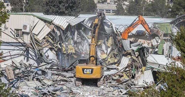 İsrail BM karargahını yıktı: Tepkiler peş peşe geldi