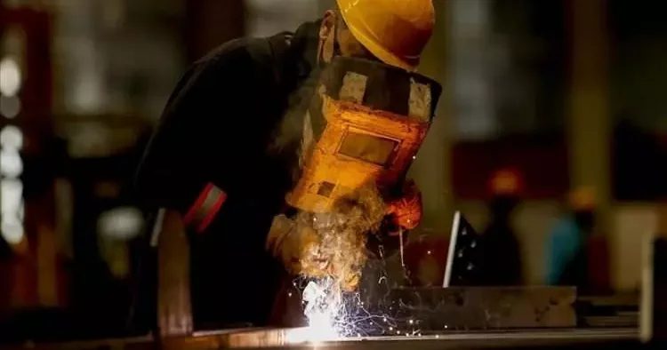 İş arayanlar dikkat! Bu sektörlerde tam 161 bin açık iş var!