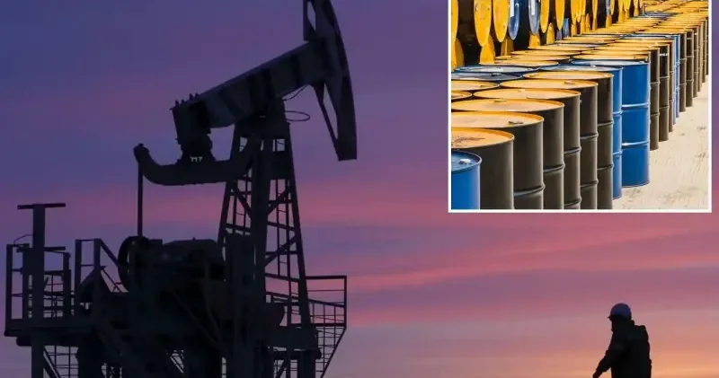 Brent petrolün varili 63,59 dolardan işlem görüyor Ekonomi Haberleri