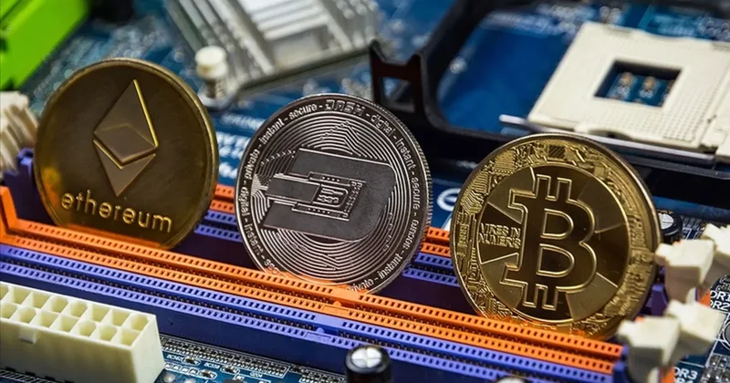 Kripto paralara Trump darbesi! Bitcoin Grönland dalgasıyla sert düştü