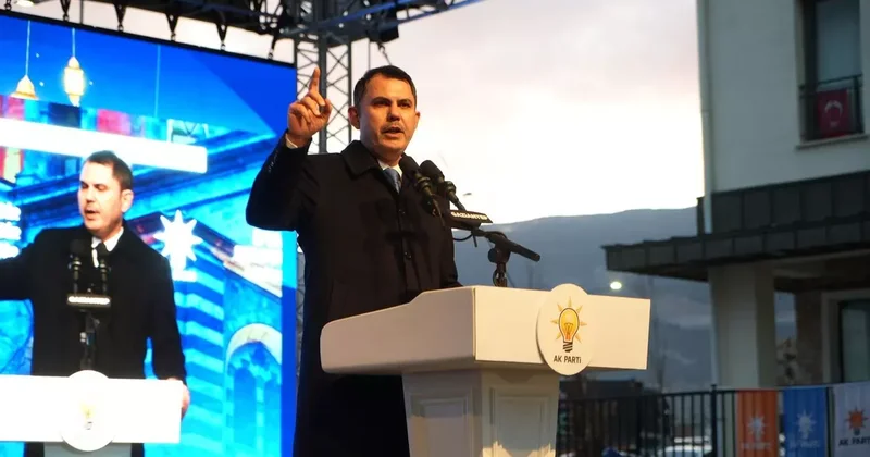 Bakan Kurum: Deprem bölgesine çöp kutusu gönderdim diye övünenler 455 bin konutu beğenmiyor