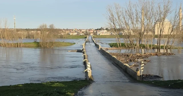 Tunca Nehri nde turuncu alarm sürüyor, Sarayiçi nde su yayılımı devam ediyor Edirne Haberleri