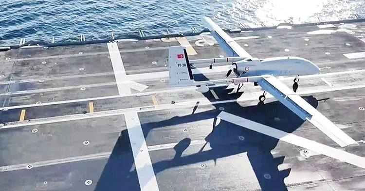 Tatbikatta NATO övgüsü