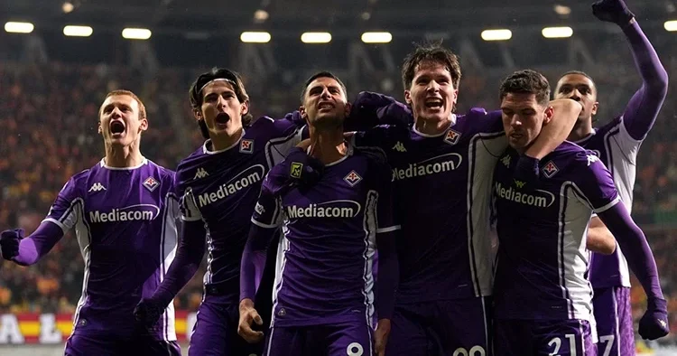 Fiorentina, Polonya da tur kapısını ardına kadar araladı