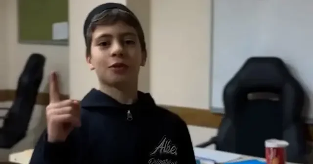 Kur’an kursu öğrencilerinden sosyal medyada “Altın Kurallar” akımı VİDEO İZLE