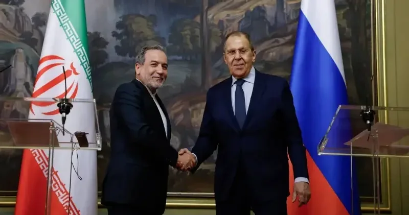 Rusya ve İran dışişleri bakanları nükleer programla ilgili durumu görüştü Dünya Haberleri