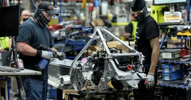 S&P nin verilerine göre ABD de imalat sanayi PMI şubatta geriledi Dünya Haberleri