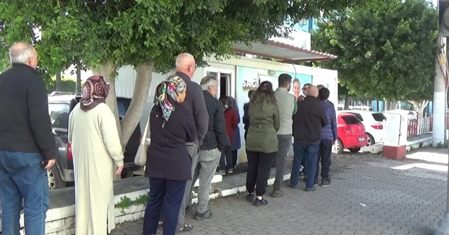 Gizemli hayırsever, Ramazan ayı boyunca günlük 6 bin ekmeği depremzede vatandaşlara ücretsiz dağıtacak Hatay Haberleri