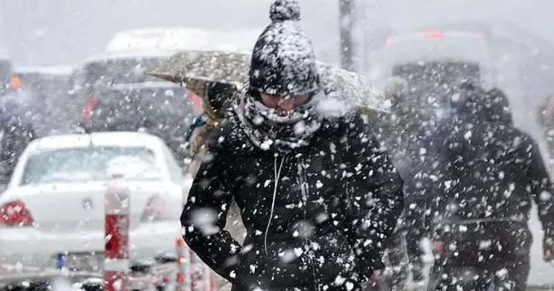 Fırtına yükünü sırtlandı! Önce buz kesecek sonra kar gelecek