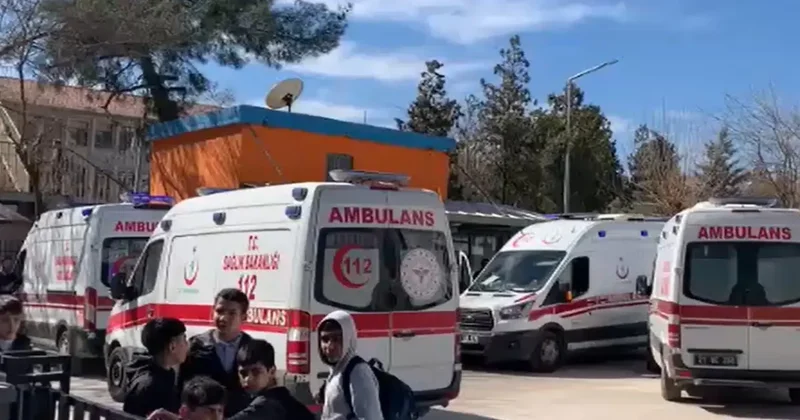 Okulda cıva zehirlenmesi! Öğrenciler hastaneye kaldırıldı