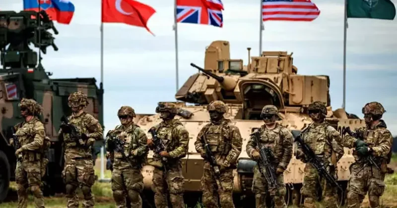 Sınırda sıcak saatler! NATO dan son dakika kararı! Komşu ülkede hareketlilik