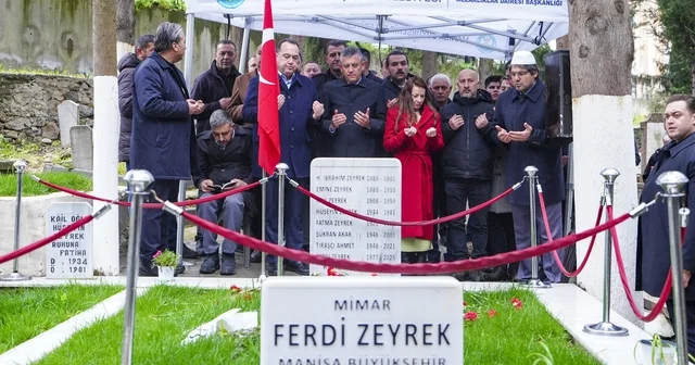 CHP Genel Başkanı Özel, memleketinde kabir ziyaretlerinde bulundu Manisa Haberleri