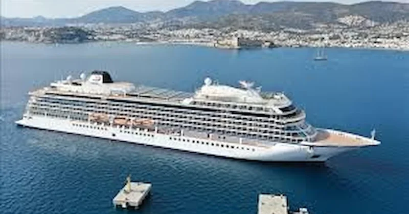 Alanya ya yılın ilk kruvaziyeri geldi Sözcü Gazetesi