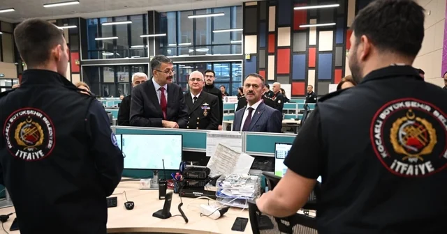 Bakan Yardımcısı Çelik ten bayramda görev başındaki personele ziyaret Kocaeli Haberleri