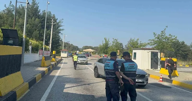 Marmaris’e bayram için 5 bin araç giriş yaptı