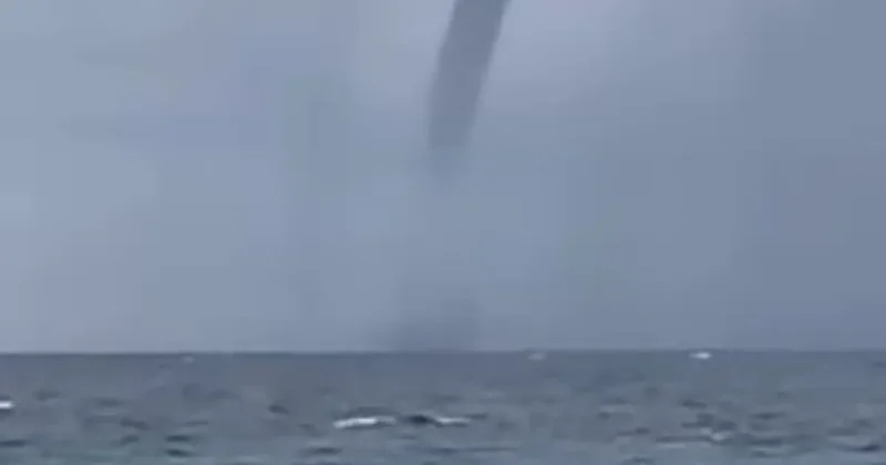 Antalya’da korkutan hortum karaya ulaşmadan kayboldu