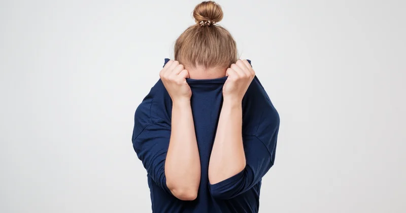 “Herkes benim hakkımda ne düşünür?” Korkularımızın kaynağı ne?