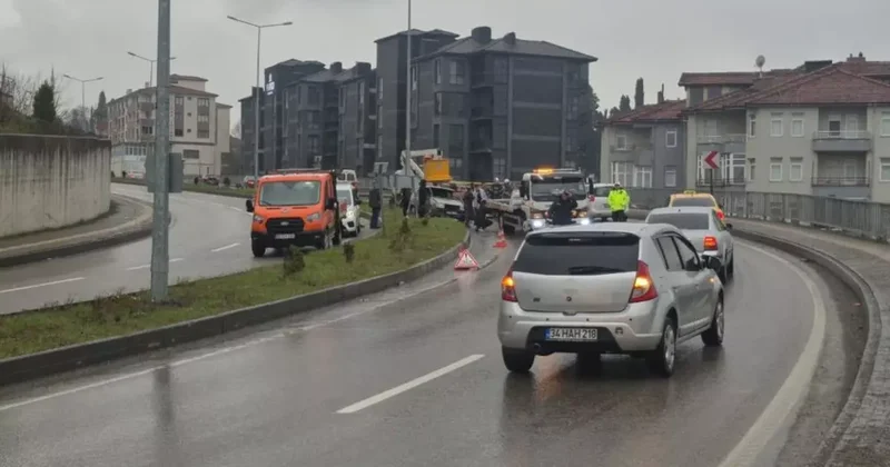 Aynı yolda 4 saat içerisinde 3 ayrı kaza: 5 yaralı