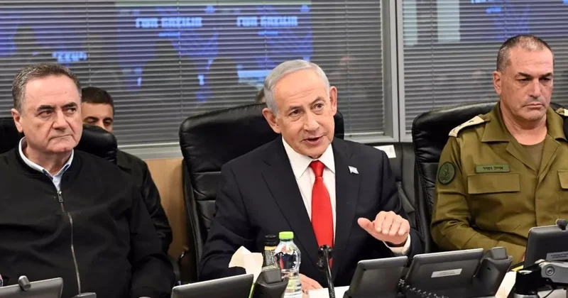 Netanyahu hala dünyayı yaşadığına inandırmaya çalışıyor