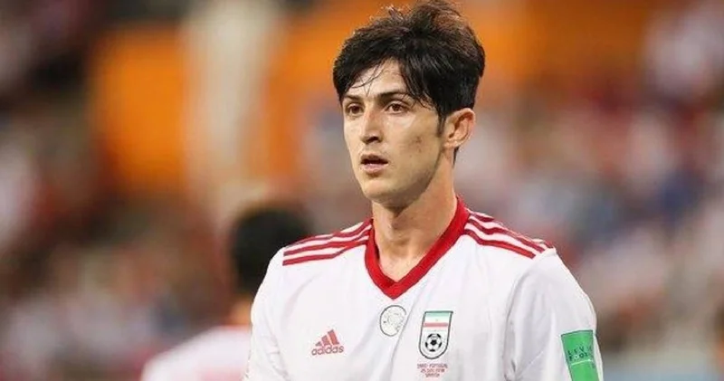 İran ın yıldız futbolcusuna sadakatsizlik yaptırımı! Milli takımdan ihraç edildi
