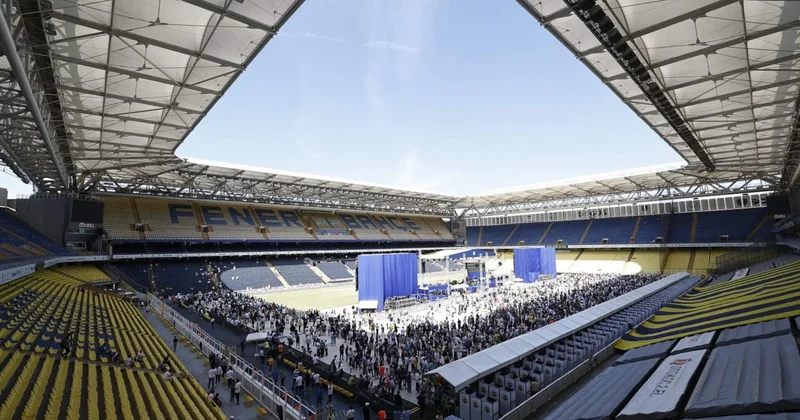 Fenerbahçe de seçim savaşı başladı! 4 aday ufukta belirdi Sözcü Gazetesi