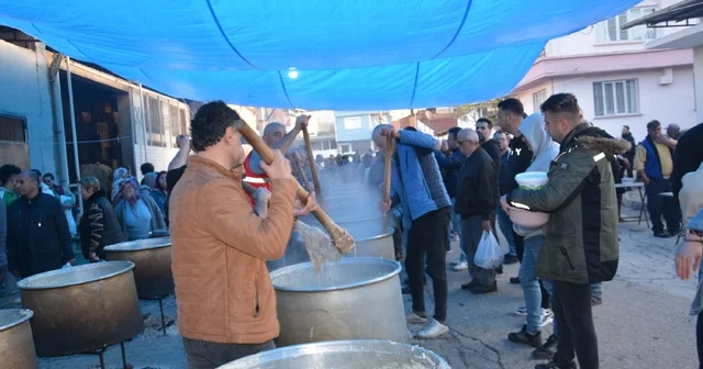 Aydın da geleneksel keşkek hayrı 20 bin kişiye ulaştı Aydın Haberleri