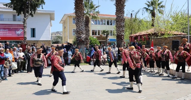 Gökçeada da 23 Nisan Coşkusu: Ankara Kulübü Seymenlerinden Unutulmaz Gösteri Çanakkale Haberleri