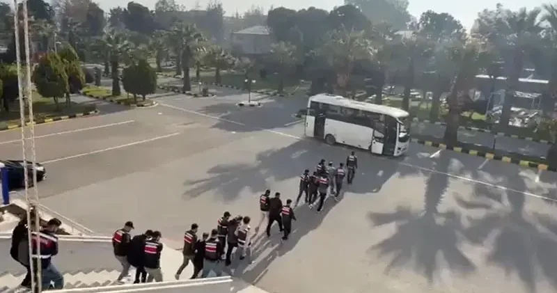 24 ilde DEAŞ terör örgütüne yönelik operasyon: 90 gözaltı