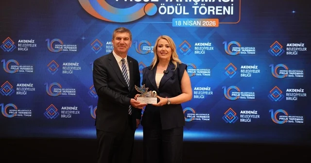 Merkezefendi Belediyesi Atatürk Bilim Merkezi, Akdeniz Belediyecilik Proje Yarışmasında ödül aldı Denizli Haberleri