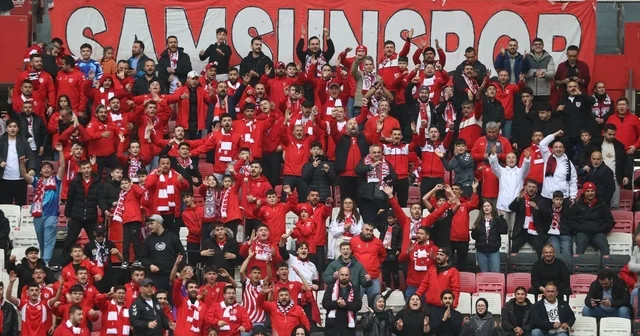 Samsunspor taraftar gruplarından açıklama Açığa alınan polislerimize ve ailelerine karşı duyduğumuz mahcubiyetin tarifi yok Samsun Haberleri